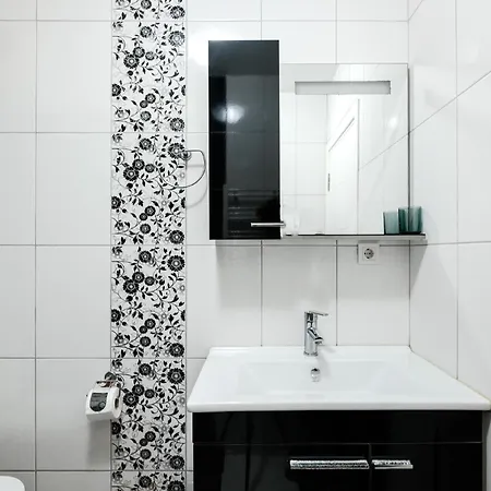 House With Backyard 8 Min To Rumeli Fortress Villa *