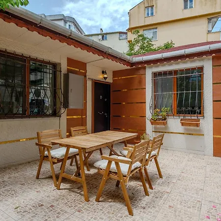 Villa House With Backyard 8 Min To Rumeli Fortress Isztambul